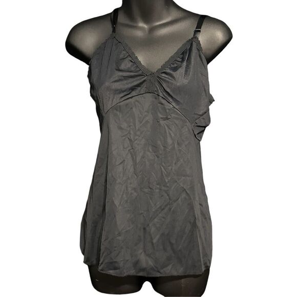 BEAUTIFUL Vintage  SHADOWLINE Slip top 38 tall Nylon, black Work Sleep Everyday - Picture 3 of 8